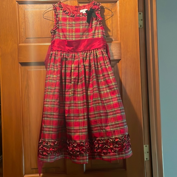 Girl’s dress - Picture 1 of 3